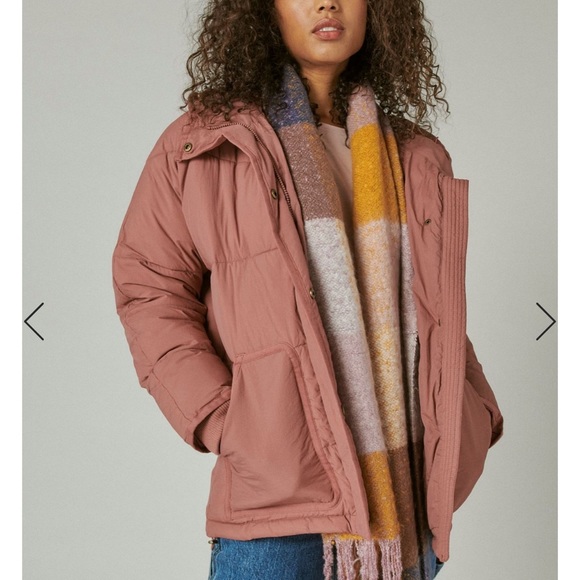 Lucky Brand Jackets & Blazers - NWT Lucky Brand Women’s Hooded Puffer Coat. Size Medium